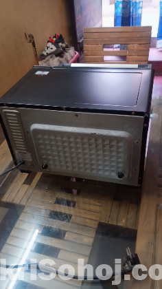 একটি Miyako Mikro Oven বিক্রি করা হবে